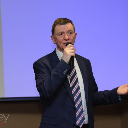 https://www.bizexpo.ie/wp-content/uploads/2018/04/DSC2798-540x540.jpg