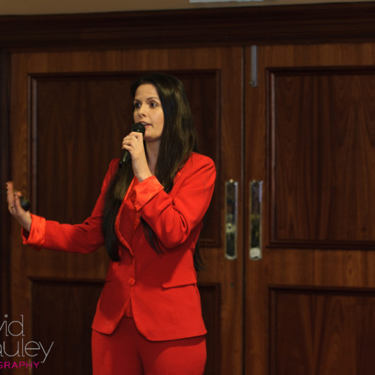 https://www.bizexpo.ie/wp-content/uploads/2018/04/DSC2823-540x540.jpg