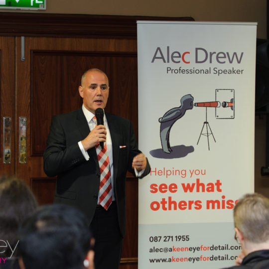 https://www.bizexpo.ie/wp-content/uploads/2018/04/DSC2828-540x540.jpg